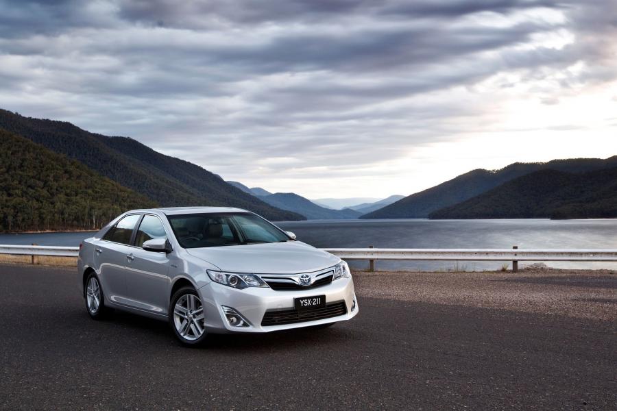  Toyota Camry Hybrid Trifecta 2012 года  (фото 14 из 14)